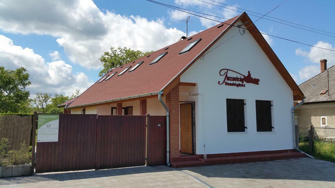 Tiszavirág Vendégház Tiszabábolna Kültér fotó